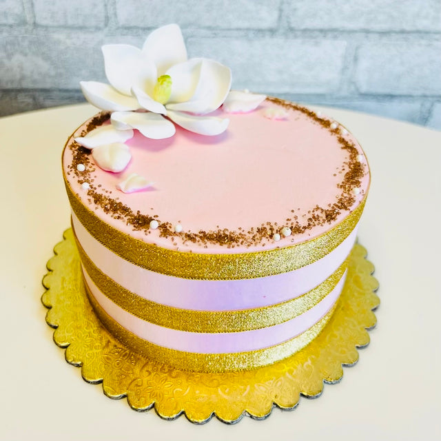 Gold and Pink Gardenia cake