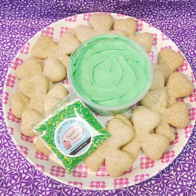 10 clover cookies Decorating kit (SHIP)