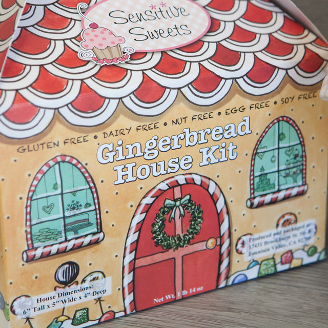 Gingerbread House Kit (SHIP)